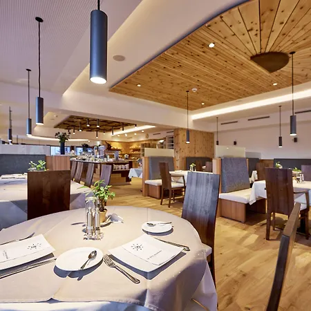 Hochsoelden ホテル ゼルデン